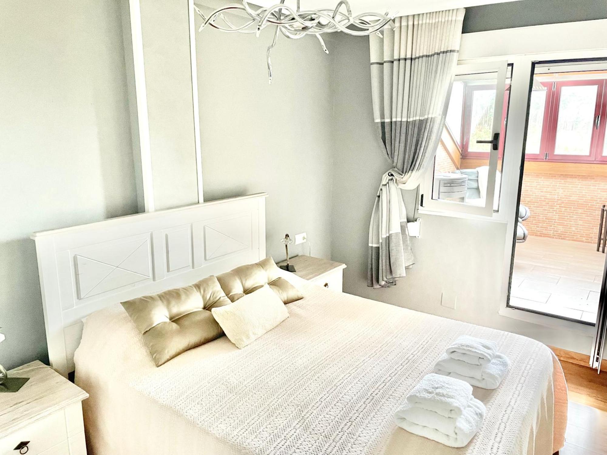 Ferienwohnung Atico El Trasgu Raices Nuevo Exterior foto
